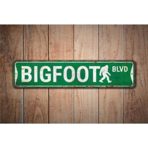 Bigfoot-Boulevard-Sign-Custom-Street-Sign-Premium-Quality-Rustic-Metal-Sign-Images.jpg