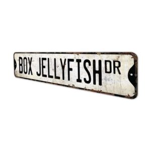 Box-Jellyfish-Premium-Quality-Rustic-Metal-Sign-4.jpg