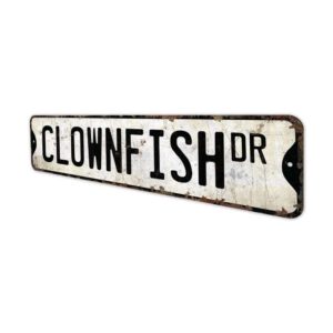 Clownfish-Premium-Quality-Rustic-Metal-Sign-4.jpg