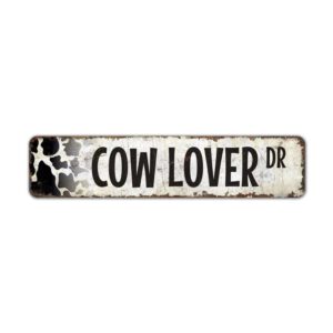 Cow-Lover-Premium-Quality-Rustic-Metal-Sign-2.jpg