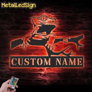 Custom-Crested-Gecko-Metal-Wall-Art-LED-Light-5.jpg