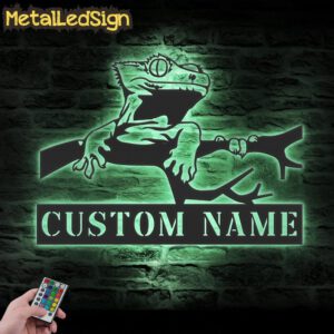 Custom-Crested-Gecko-Metal-Wall-Art-LED-Light-7.jpg