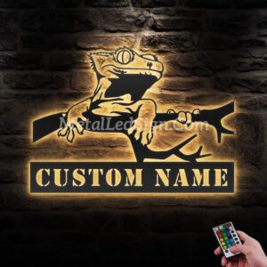 Custom-Crested-Gecko-Metal-Wall-Art-Led-Light-Images-3.jpg