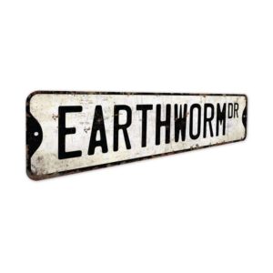 Earthworm-Premium-Quality-Rustic-Metal-Sign-3.jpg