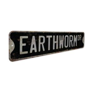Earthworm-Premium-Quality-Rustic-Metal-Sign-7.jpg