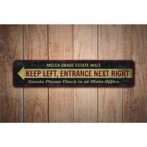 Entrance-Arrow-Next-Premium-Quality-Rustic-Metal-Sign-Images.jpg