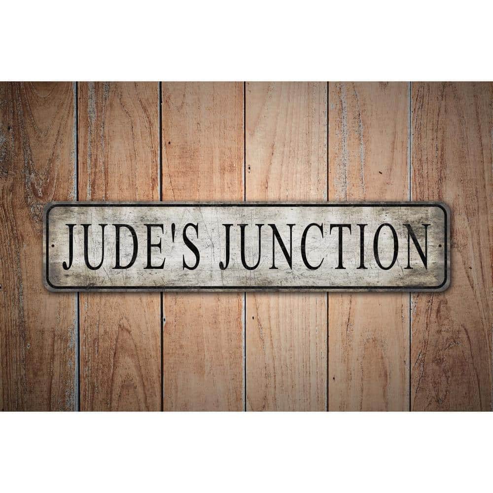 Family-Train-Name-Premium-Quality-Rustic-Metal-Sign-Images.jpg