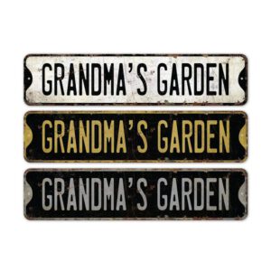 Grandmas-Garden-Premium-Quality-Rustic-Metal-Sign-2-2.jpg