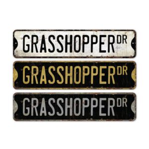 Grasshopper-Premium-Quality-Rustic-Metal-Sign-2.jpg