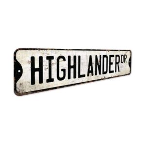 Highlander-Cat-Premium-Quality-Rustic-Metal-Sign-3.jpg