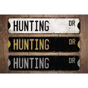 Hunting-Premium-Quality-Rustic-Metal-Sign-Images.jpg