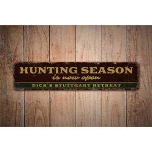 Hunting-Season-Premium-Quality-Rustic-Metal-Sign-Images.jpg