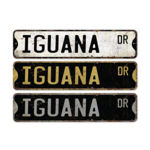 Iguana-Premium-Quality-Rustic-Metal-Sign-2.jpg