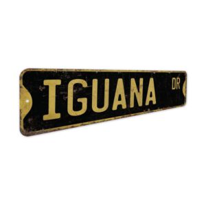 Iguana-Premium-Quality-Rustic-Metal-Sign-5.jpg