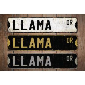 Llama-Premium-Quality-Rustic-Metal-Sign-Images.jpg