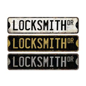Locksmith-Premium-Quality-Rustic-Metal-Sign-2.jpg