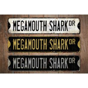 Megamouth-Shark-Premium-Quality-Rustic-Metal-Sign-Images.jpg