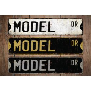 Model-Premium-Quality-Rustic-Metal-Sign-Images.jpg