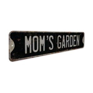 Moms-Garden-Sign-Premium-Quality-Rustic-Metal-Sign-7.jpg