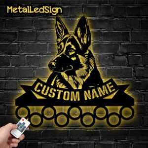 Personalized-German-Shepherd-Metal-Hanger-Images.jpg
