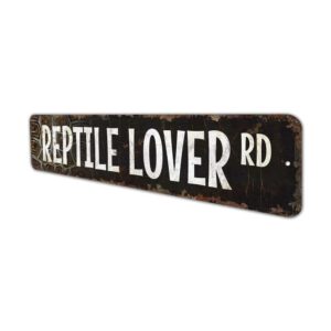 Reptile-Lover-Premium-Quality-Rustic-Metal-Sign-4-1.jpg