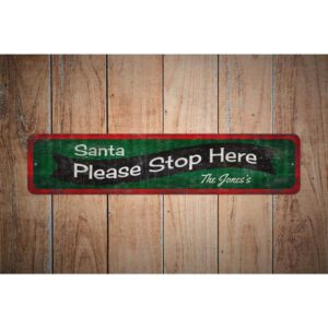Santa-Please-Stop-Here-Ribbon-Sign-Christmas-Outdoor-Sign-Images.jpg