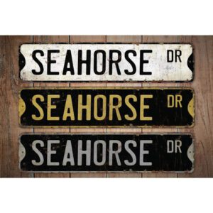 Seahorse-Premium-Quality-Rustic-Metal-Sign-Images.jpg