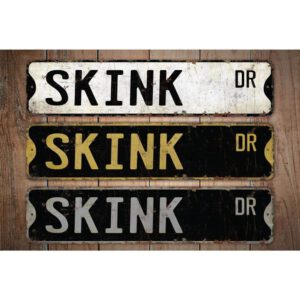Skink-Premium-Quality-Rustic-Metal-Sign-Images.jpg