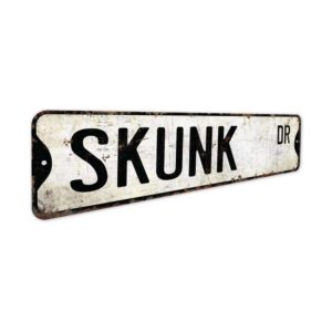 Skunk-Premium-Quality-Rustic-Metal-Sign-3.jpg