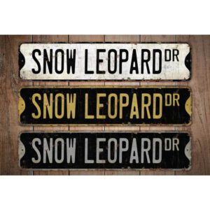 Snow-Leopard-Premium-Quality-Rustic-Metal-Sign-Images.jpg