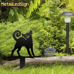 Spooked-Cat-Scary-Horror-Metal-Garden-Stake-5-3.jpg
