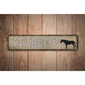 Stable-Street-Sign-Premium-Quality-Rustic-Metal-Sign-Images.jpg