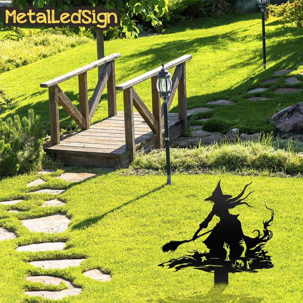 Witch-on-Broomstick-Metal-Garden-Stake-3.jpg