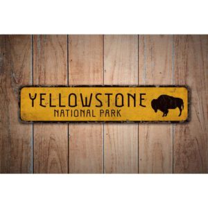 Yellowstone-Park-Premium-Quality-Rustic-Metal-Sign-Images.jpg
